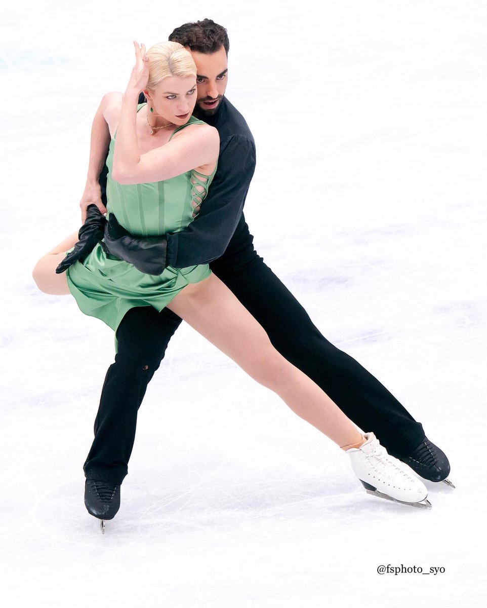 オリビアアドリ🇪🇸のFDの写真をInstagramに投稿しました

instagram.com/p/CbuesiQpq9A/

このプロでカッコいい表情のオリビアがふと柔らかい笑みを見せる瞬間が大好きでした。そこをちゃんと撮ることができたので嬉しいです😊