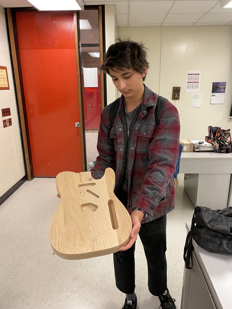 Another Engineering Design Student cut out their high-fidelity guitar body design on our #Shopbot yesterday. Only a month left until remodeling begins   I cant wait to see the finished product! <a href="/Maine_South/">Maine South HS</a>