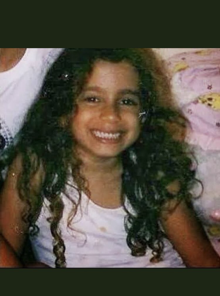 GKmacaoficial's tweet photo. #felizaniversarioanitta pra número #1 #Anitta #ANITTAENVOLVER muito mais bençãos vc é incrível te desejo tudo de melhor em sua vida #bonitta 🎂🎊🎊🎊🎊🎂🎊🎊🚀🚀🚀🙏🏻❤️🍎❤️🍎❤️🍎❤️🍎❤️🍎❤️🍎 @Anitta 🎂🎈🤸♀️🍾🎼🎶🇧🇷💓 #girl #fromrio https://t.co/Udamk6rfcX