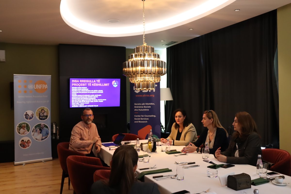 SIT_center's tweet photo. SIT held 2 advocacy meetings w/ different actors about the importance of working w/ #DV &amp; #GBV perpetrators. Furthermore, we discussed the National Strategy for Protection from DV &amp; VAWG and the Istanbul Convention based on Articles 12-16.

@UnfpaKosovo 
#SITandThink #C4P #UNFPA https://t.co/fapiw7exlq