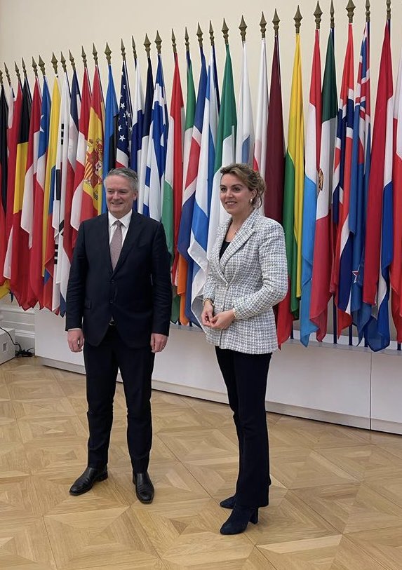 Staatssecretaris <a href="/vivianneheijnen/">Vivianne Heijnen</a> spreekt vandaag in Parijs bij het <a href="/OECD/">OECD ➡️ Better Policies for Better Lives</a> met oa secretaris-generaal <a href="/MathiasCormann/">Mathias Cormann</a> en anderen over het belang van milieubescherming nationaal en internationaal.