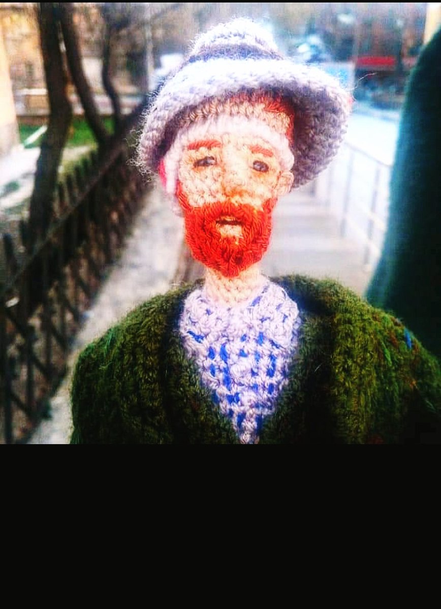 burcusobayapan's tweet photo. İyki doğdun Van Gogh...
🌻🌻🌻

#vangogh #VanGoghMuseum #ressam #painting #Amigurumi #dolls #sanatçı #crochetart #art #sanat #artist #artlovers #sculpture  #painter #handmadeart #designer https://t.co/CShY9RypgQ
