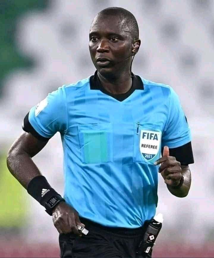 Saaly_tae's tweet photo. Tout est clair. C'est une grande injustice, tu devrais reconsidérer🙏🏼
#ALGERIE_Cameroun 
#الماتش_يتعاود @LesVerts https://t.co/TIkPVvGO5c