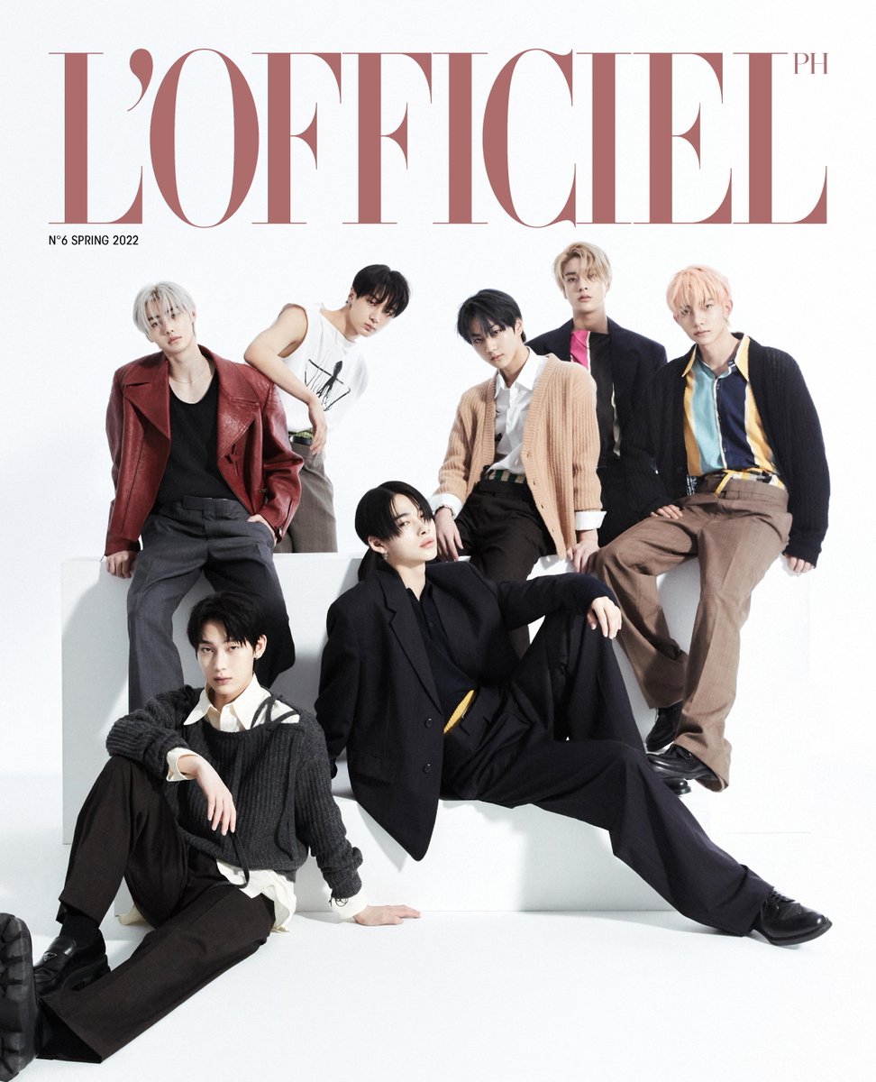 ENHYPENが #プラダ を着用し、@LOfficiel_PH の表紙を飾りました