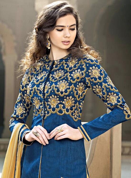 Asian_CoutureUK's tweet photo. Our Eid drop : Suits at unbelievable price. @ https://t.co/msGMZrD6Pv
#asianfashion #indianoutfits #ootd #ootdstyle #lehenga #eidsuits #eidcollection #eid #ramadan #fashion #desifashion https://t.co/ol2FIu04wg