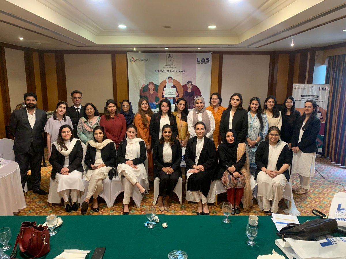 WomenInLawPk's tweet photo. We are delighted to have collaborated with @las_pakistan and @musawah for a 2 day workshop on property rights of women in marriage and upon divorce and discussed the emerging jurisprudence as regards matrimonial property. Over 15 #womeninlaw participated from all across Pakistan. https://t.co/iagtipnr42