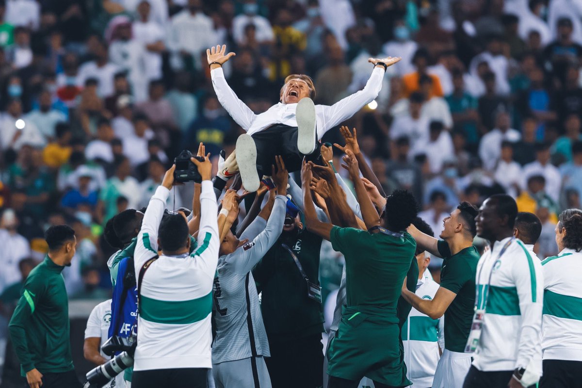 Herve_Renard_HR's tweet photo. About last night… 💚

First of the group and qualified, thanks to all the Saudis for the show yesterday ! 🇸🇦🦅🙏🏼

#HervéRenard #SaudiArabia #WorldCup https://t.co/cZ7lcP52GN