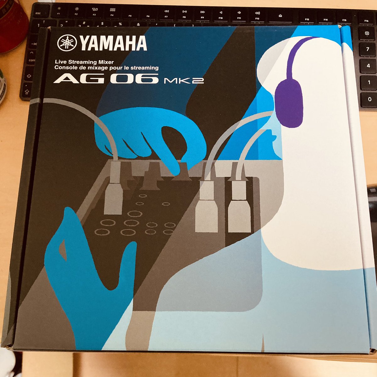 moyashi3691's tweet photo. YouTubeの生配信、今まではレコーディングに使ってる機材を繋ぎ変えたり移動したりしてたんだけど、毎週やるにはあまりに面倒なので、配信専用にコンパクトな機材を導入しました♪
#yamaha #ag06mk2 #youtube #生配信 #hスタジオからこんばんは #hitoking #hitokingmusicchannel https://t.co/cXl7mNBmxC