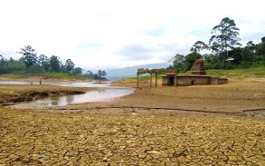 WWFLeadWater's tweet photo. Hydropower is increasingly unreliable - despite what its developers say.
Sri Lankaπis latest country to see major power cuts due to drought drying up #hydopower reservoirs.
#ClimateCrisis will only make matters worse
https://t.co/DZ7kTEAkWK https://t.co/fidIvHbM2M
