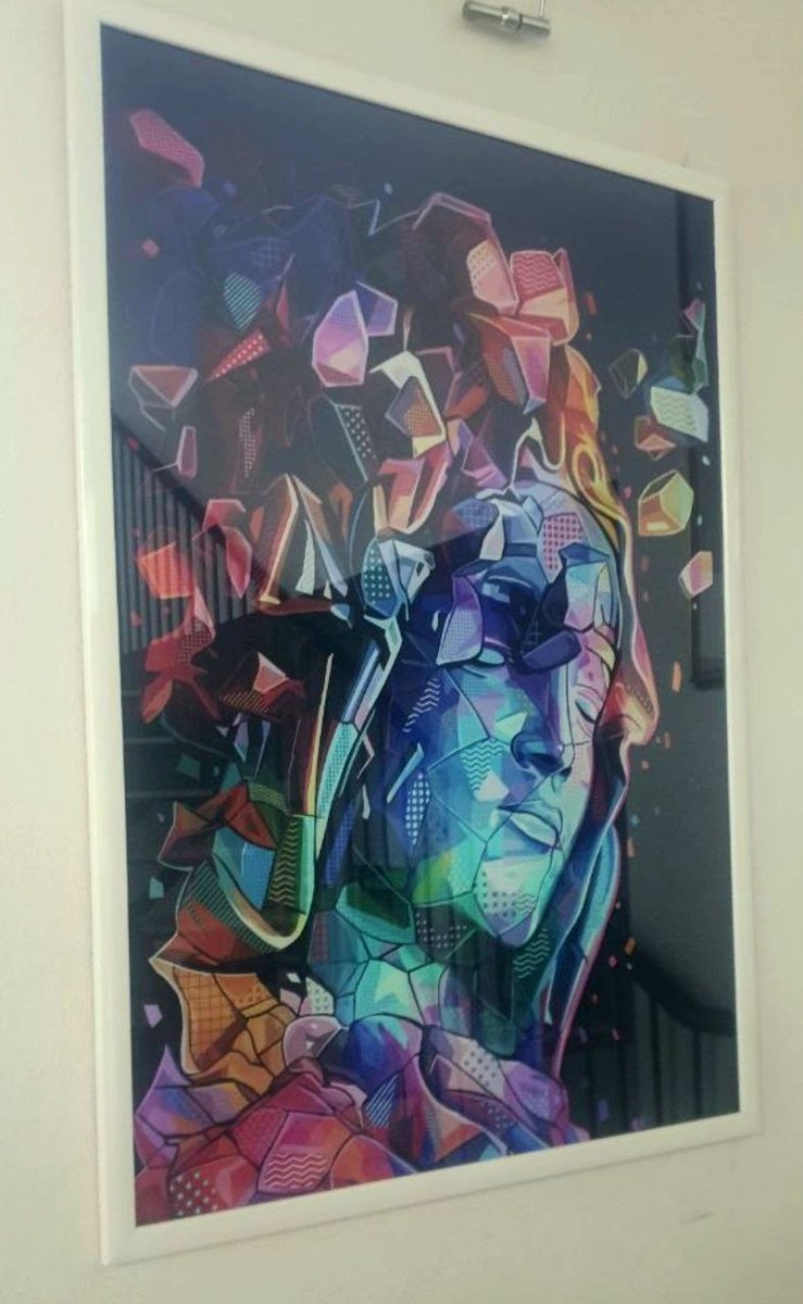999_voodoo's tweet photo. - why do I collect art?

because of the people behind it

Destroying Pietà by @kaneda99 

#ArsGratiaArtis https://t.co/D4ahe5ZegB