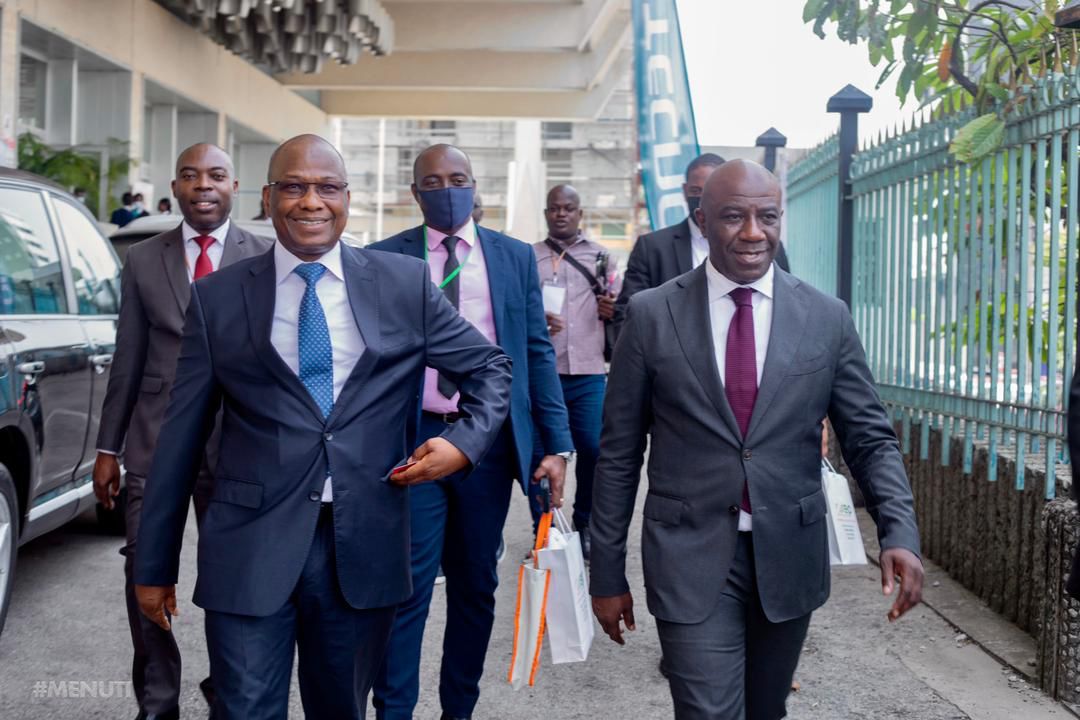 MTNIT_CI's tweet photo. "Les services financiers numériques représentent une réelle opportunité de développement de l’inclusion financières des populations, surtout les plus vulnérables" a déclaré @AdomRogerFelix1 lors de la 1ère édition du Salon Internationale de la Finance Digitale (SIFD)
#MENUTI https://t.co/DJsNVQo8wV