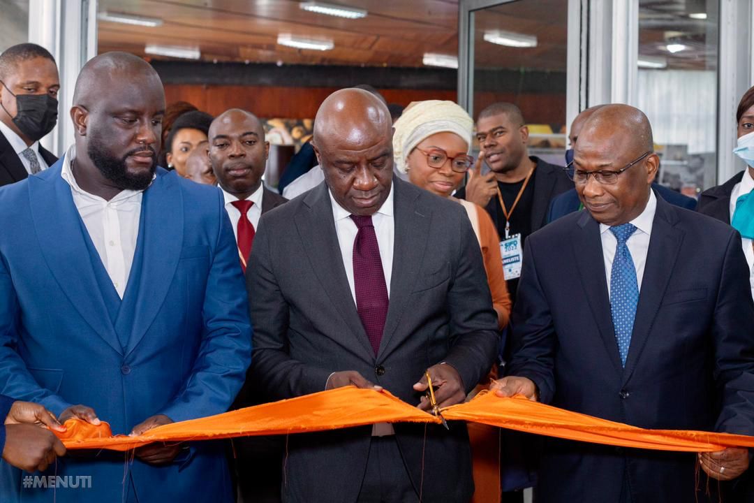 MTNIT_CI's tweet photo. "Les services financiers numériques représentent une réelle opportunité de développement de l’inclusion financières des populations, surtout les plus vulnérables" a déclaré @AdomRogerFelix1 lors de la 1ère édition du Salon Internationale de la Finance Digitale (SIFD)
#MENUTI https://t.co/DJsNVQo8wV