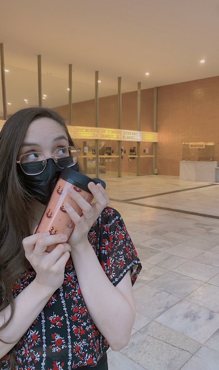 sevenonly13's tweet photo. A melhor companhia para ir à Mostra de Cinema Coreano em BSB é um produtinho MARAVILHOSO da @seafanstore (vocês são perfeitos, ENTEDAM).
Sim, eu amei tanto que até levei para passear🫣🥰.
.
Obrigada pelo atendimento excelente e por esse produtinho lindo. 보라해 💜 https://t.co/1khlcQU6mf