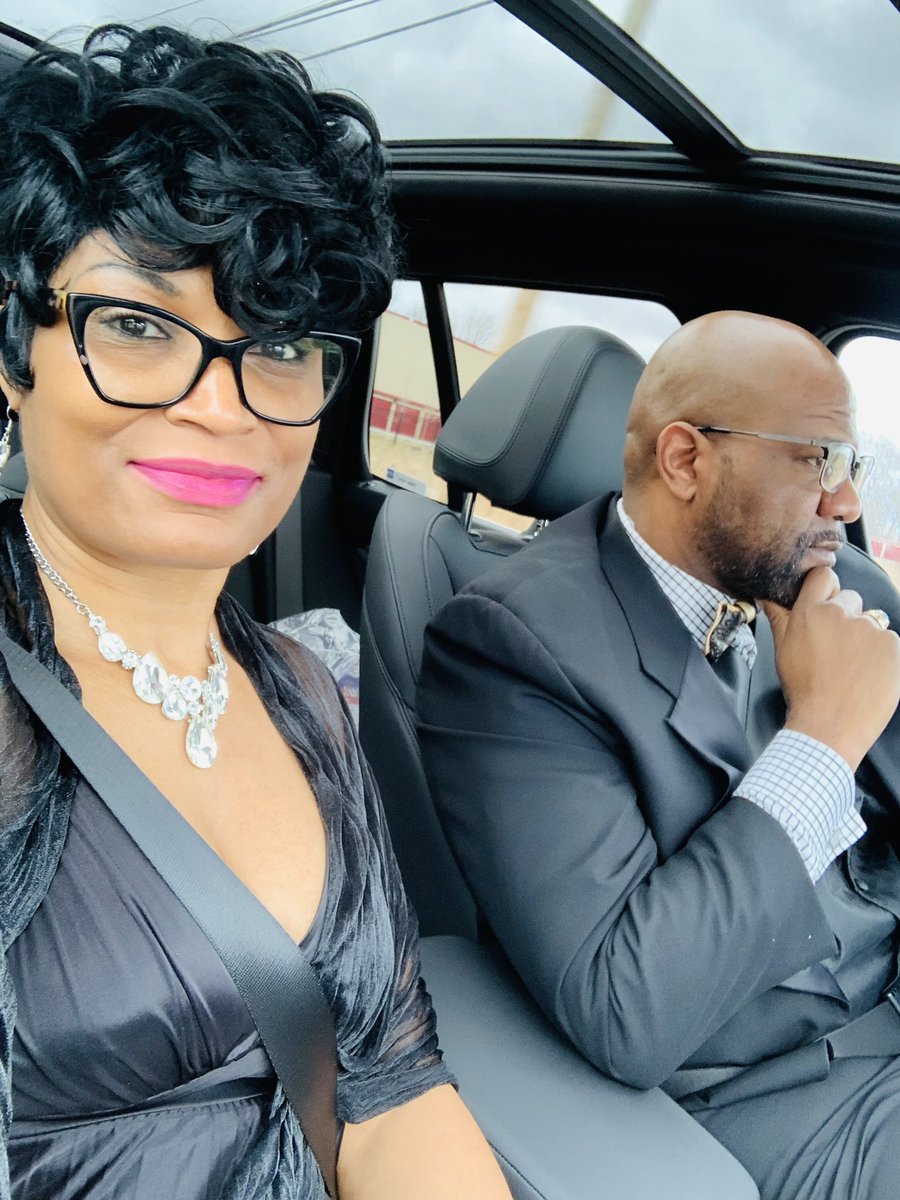 TerraJSmiley's tweet photo. This Is Us! Headed BASH (Fundraiser) Our Son @parris_smiley School. @McQuaidJesuit #Oscars #BestPicture #TeamSmiley @KennethSmiley17 #ThisIsUs #PinkLip https://t.co/EPLZgLgSvg