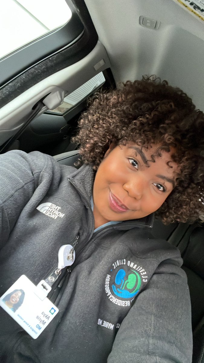 AkyaMyrieMD's tweet image. Happy National Doctors’ Day 🥼❤️ Thank you to all of the people that allow me to participate in their care daily ☀️

Daily commute affirmation: I get to help save lives today. #NationalDoctorsDay