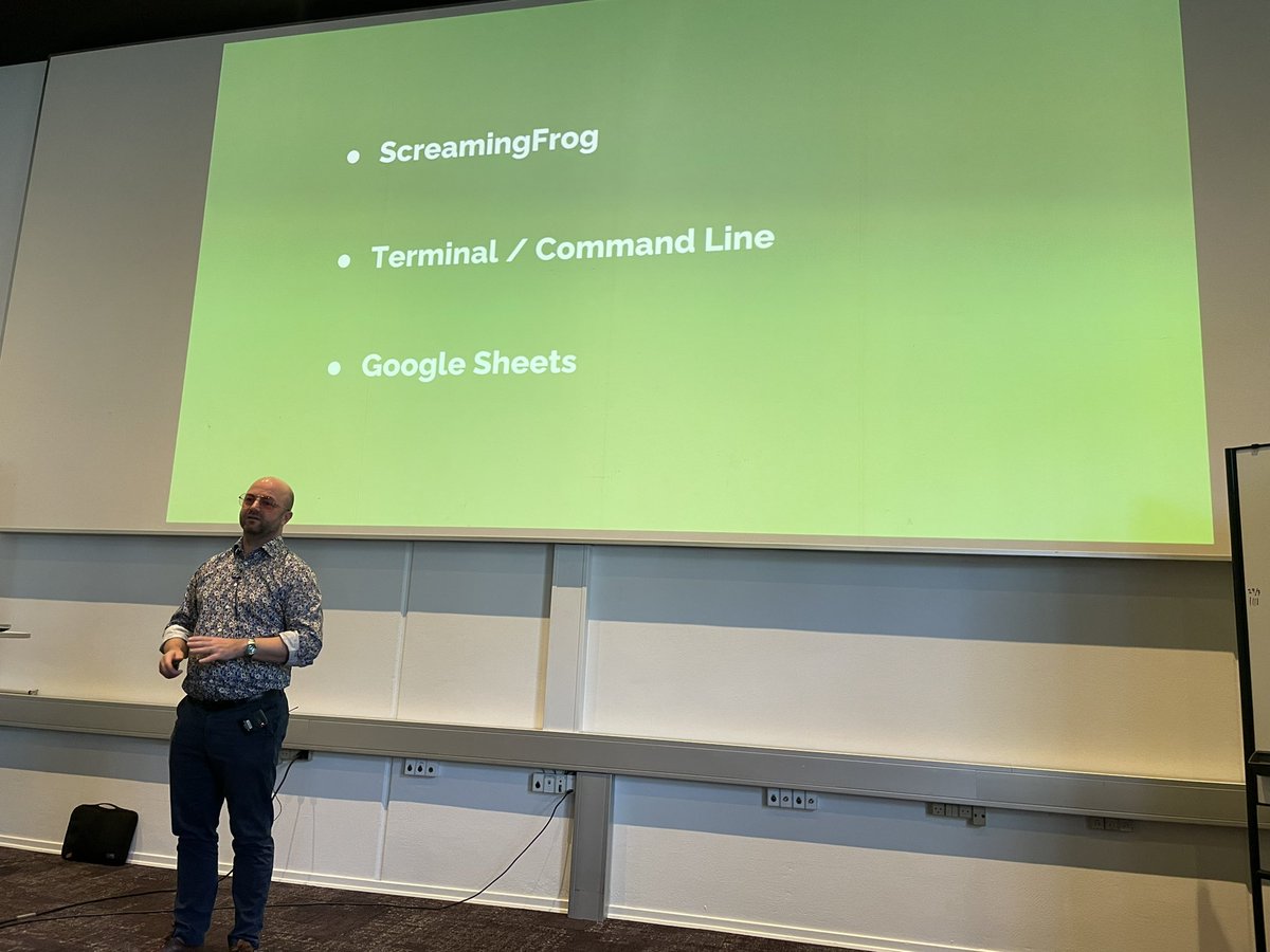 danielaedemann's tweet photo. Super godt oplæg om teknisk seo fra @skjoldby #seodaydk https://t.co/N2o1BClgxb
