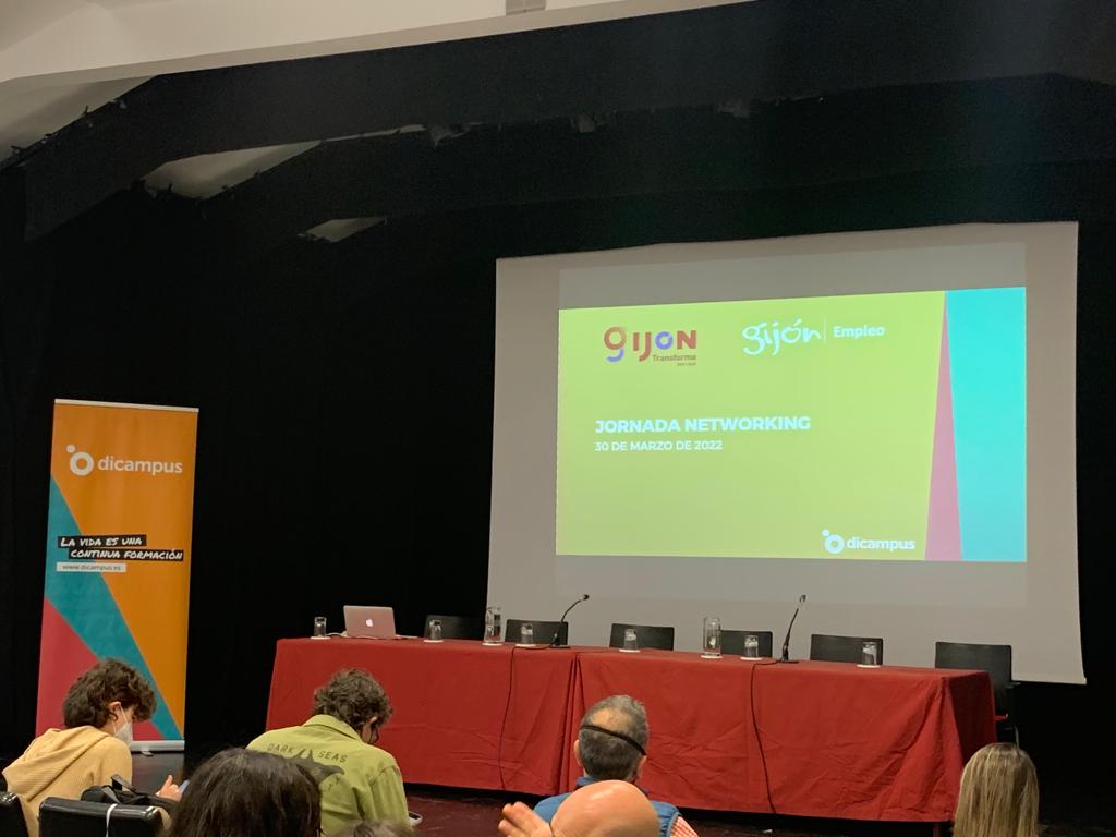 DicampusForm's tweet photo. ¡Hoy conectamos alumnos/as y empresas en un evento de #Networking! 

Gracias #ElTajalápiz, #Egos, @MerkleSpain, @PLGlobal1, @Pau_Brana, @Talento_Corp, @Capgemini_ES, @standup_seo, @abamobile_sp, #ADNMobileSolutions y Auditores Consultores Asturianos, S.L.L.

@empleo_gijon #gijón https://t.co/AOYIxxSe98