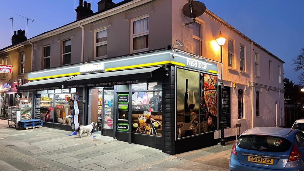 Great to see the Nisa fascia finally installed at Rosen and Susilans store in Gillingham, Kent- looks great #joinnisa