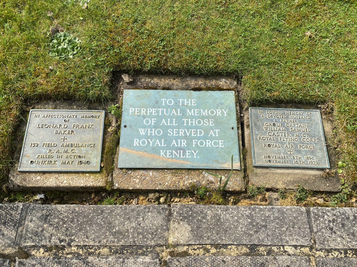 BBCSurrey's tweet photo. War graves here in #Whyteleafe revealing so much history @OBrienKrystyna #SpringtimeTour https://t.co/FVrasJwgBQ