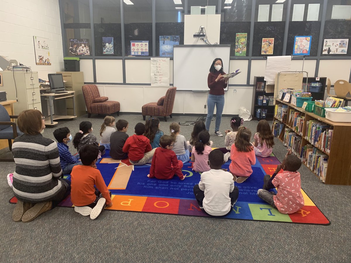 We are loving our library time with Ms. Kim! ❤️ ⁦<a href="/OLWisdomOCSB/">Our Lady of Wisdom School</a>⁩