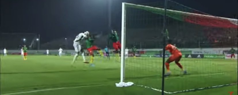 la_vagueverte's tweet photo. La FAF doit impérativement faire un recours après de la #FIFA après ces inadmissibles erreurs d’arbitrages. Mr Amara réveille toi ! https://t.co/NdSXVmEheD