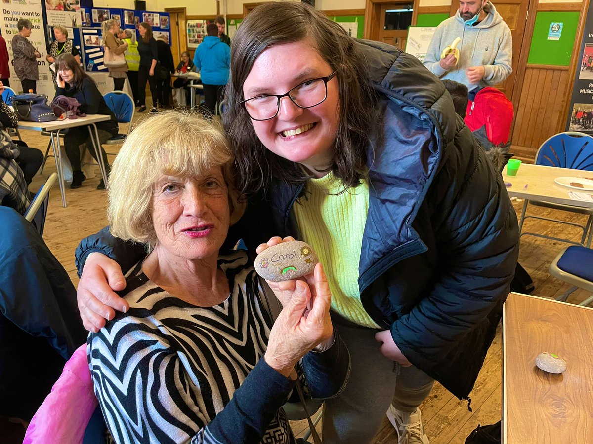 Focus4Hope's tweet photo. We are having a fantastic time at the Community get-together! Crafts, Tai Chi & yummy pizza! 🍕🎊 thank you to everyone who has attended so far 💙💙
#communityspirit #charity #combattinglonliness #combattingisolation #WestYorkshire #charity https://t.co/5okuEwP7MG