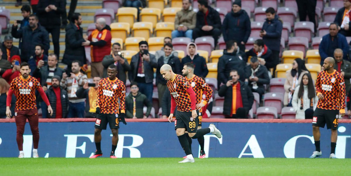 AtakoyMeccas's tweet photo. We are warming up before the kick off!!

#GoMeccas
#CupRound32
#MeccasAtaköy

Meccas Atakoy 🆚 Borges FC
15 mins to kick off https://t.co/O6xcY2fE7Z