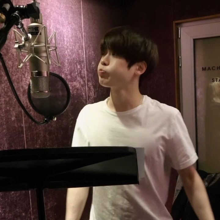 ฟ้องแม่แน่                              บ่นไรไข่ต้ม