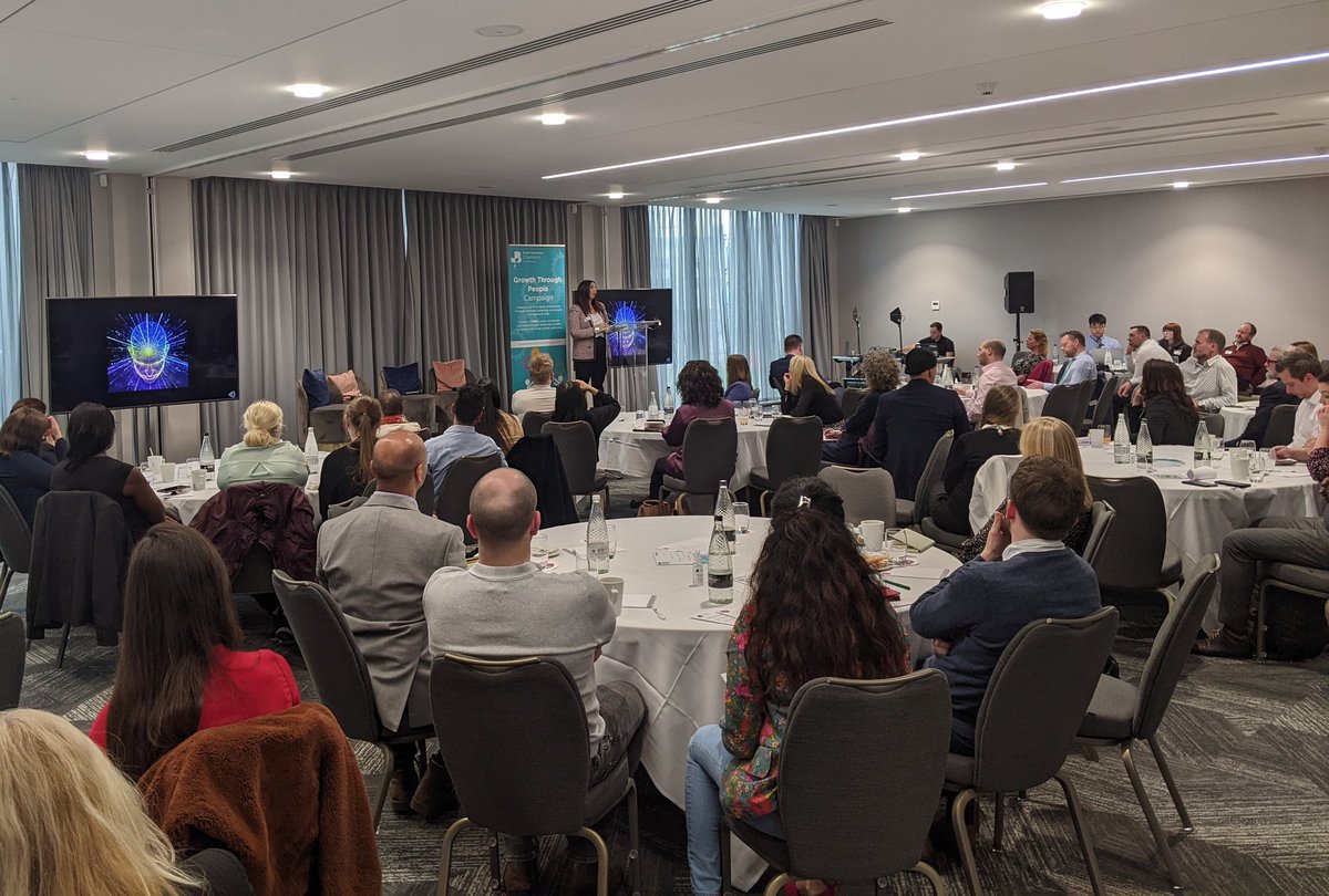 Wrapping up <a href="/GrBhamChambers/">GreaterBhamChambers</a> Growth Through People Conference with <a href="/Lisa_Curium/">Lisa Powney</a> <a href="/CuriumSolutions/">Curium Solutions</a>, who's given a fantastic roundup, with some brilliant storytelling and a visualisation exercise to help delegates implement new ideas from the day! #GTP22