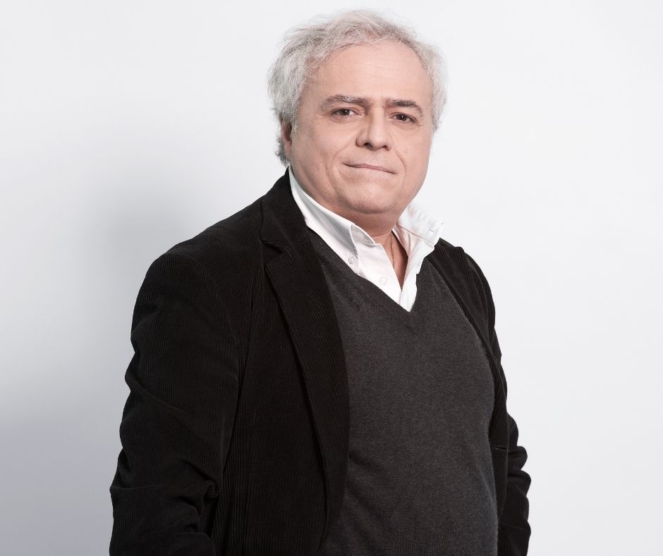 MyUniSR's tweet photo. #Congratulazioni al nostro Prof. Andrea Tagliapietra, docente di Storia delle Idee e Filosofia della Cultura, che è stato eletto Vice-presidente della Società Italiana di Storia della Filosofia (#SISF), accanto al suo nuovo presidente, il prof. Edoardo Massimilla (UniNa) https://t.co/mkOOtWfZjB