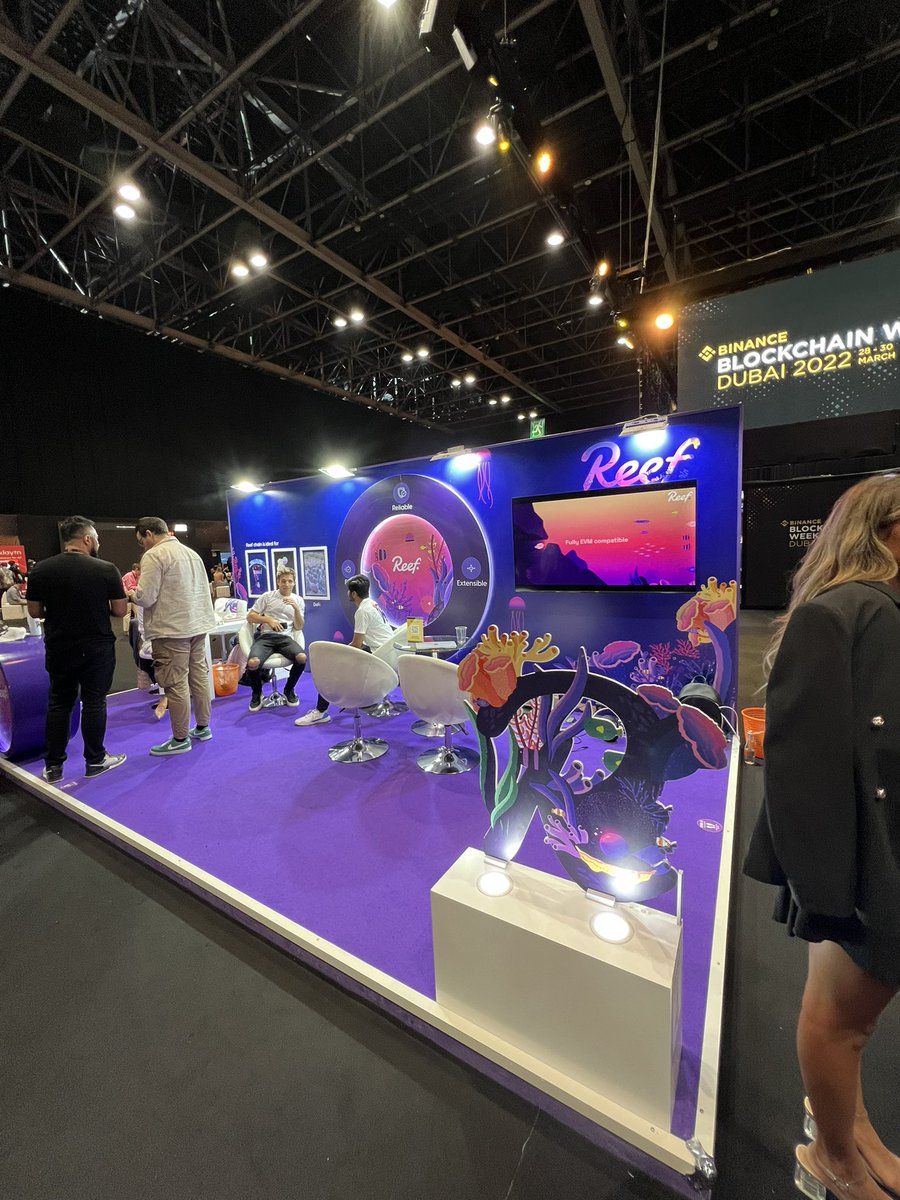 Reef_Chain's tweet image. It's only Wednesday &amp;amp; it's already been a big wk!

Let's make it even bigger 💪

🐠 Come #buildthereef w us at #BinanceBlockchainWeek 

📸 Take a selfie w our beautiful Reef R
⭐ Post it on Twitter
🐠 Tag @ReefDefi &amp;amp; hashtag #buildthereef
🥇 Best photo wins a prize!