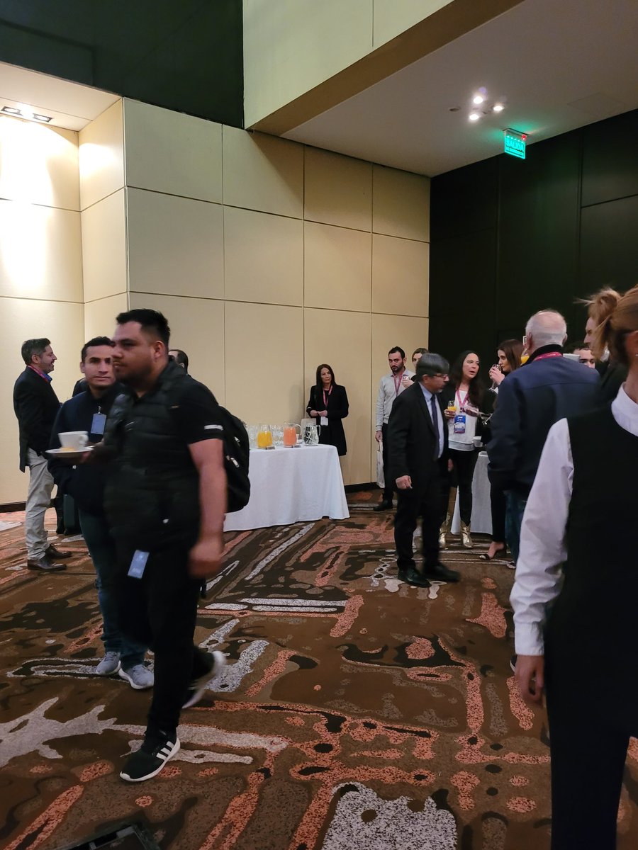 _fonta's tweet photo. Desayuno previo a #ZitroUniversity
#ZitroSureBet #CasinoGaming #Slots #ZitroExperience #ZitroUniversity #Argentina https://t.co/enDtrK8TcQ https://t.co/qfBGdAaTp6