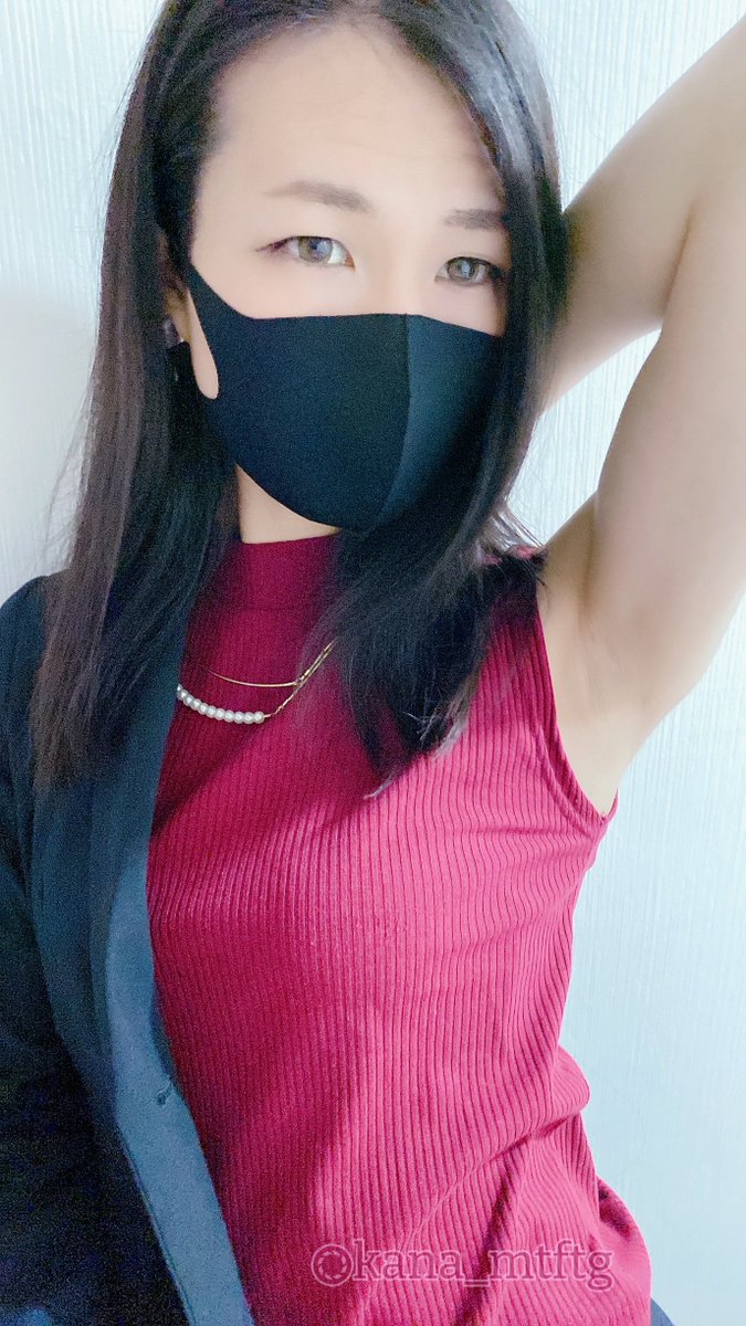 今日は香水付けてるので良い匂いがしますよ
#女装 