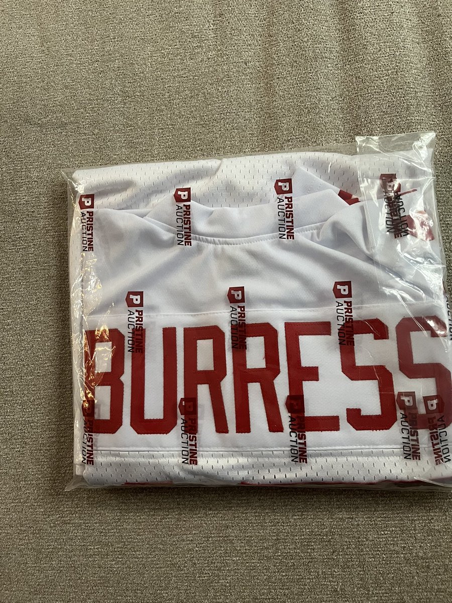ffShaneB's tweet photo. 🚨 CONTEST ALERT 🚨
Enter for a chance to win this Signed Plaxico Burress Jersey from @PristineAuction! How to Enter:
1. Follow @FantasyNightcap, RT, and Comment Done✅
2. Follow on your podcast app and send me a screenshot
3. Rate and/or review the Nightcap!!
Each Counts 1 entry https://t.co/WeFpZh1E0i