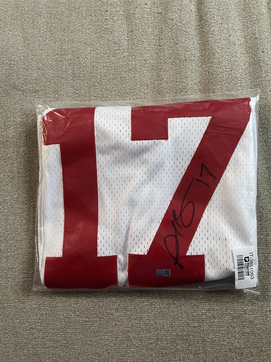 ffShaneB's tweet photo. 🚨 CONTEST ALERT 🚨
Enter for a chance to win this Signed Plaxico Burress Jersey from @PristineAuction! How to Enter:
1. Follow @FantasyNightcap, RT, and Comment Done✅
2. Follow on your podcast app and send me a screenshot
3. Rate and/or review the Nightcap!!
Each Counts 1 entry https://t.co/WeFpZh1E0i