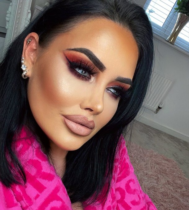 Face card is a Black Amex. https://t.co/ekANKTk2R7<a href="/tag/gym"class="tags"><span>#gym</span></a><a href="/tag/belfie"class="tags"><span>#belfie</span></a>