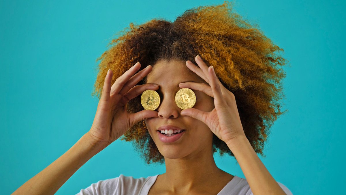 gsecurelabs's tweet image. #cybersafety: Verblecon malware loader used in stealthy crypto-mining attacks. The Malware is Java-based &amp;amp; its polymorphic nature allows it to slip into compromised systems.

Read more: bleepingcomputer.com/news/security/…

Protect yourself now, visit gsecurelabs.com/?utm_source=Or…

#verblecon