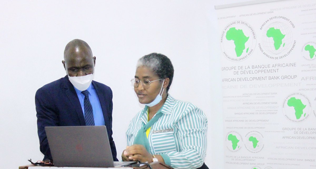 AfDB_Nigeria's tweet photo. In Nigeria, we start off the #RASME project with the Inclusive Basis Services Delivery and Livelihood Empowerment Integrated Program (IBSDLEIP) which is implemented in the North-East to address project supervision gaps posed by underlying security issues in Northern Nigeria. https://t.co/PTorI4VukE
