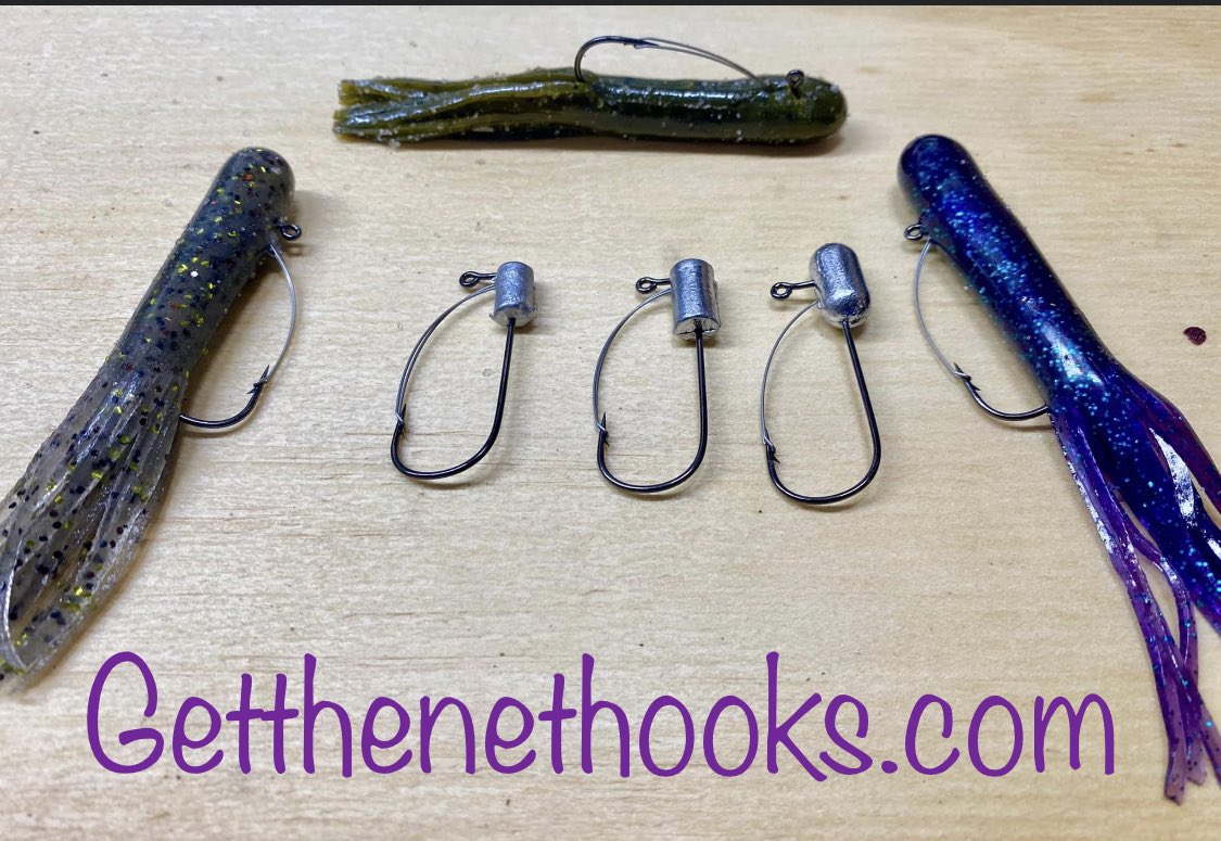 Getthenethooks's tweet image. Tube hooks available in 1/8, 3/16, 1/4 and now 3/8oz. Order today @ Getthenethooks.com      #Thisisfishing #livetofish #bassfishing #fishing #bigbassfishing #fishinglife #supportsmallbuisness #tubehooks #favoritefishing