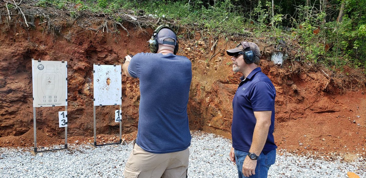 CCombatant's tweet photo. The way we aim our firearm is an area that sees constant improvement. Red dot sighting system/pistol optics sights offer a tremendous advantage in speed, accuracy, & application.
#measure #refine #perform #TheCompleteCombatant #BrianHill #ShelleyHill #RedDot #PistolOptics https://t.co/JEH8CTVOI4