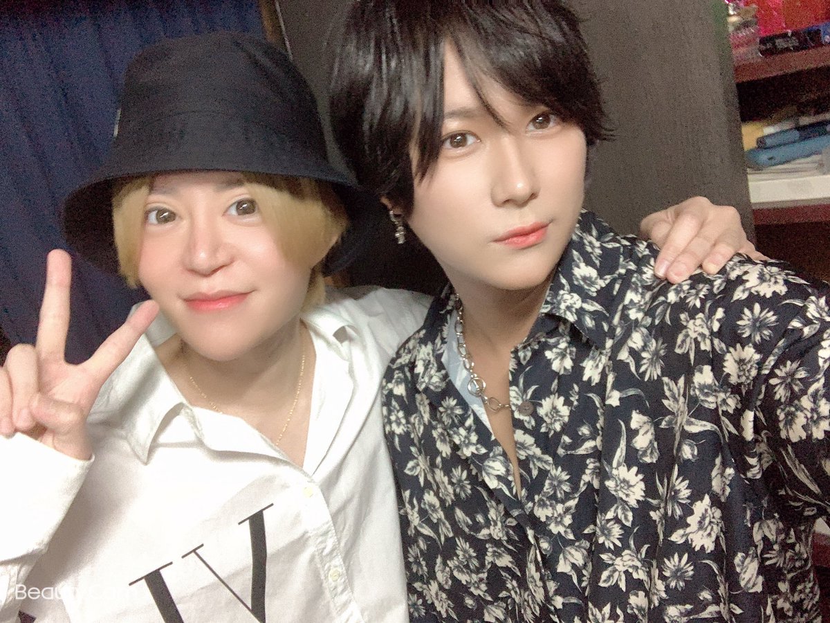 mt_sou_'s tweet photo. 今日でhappyラスト出勤になります✨
新店舗に行くまでの間預かってくれる形で快く引き取って下さった最高な社長です😭
円満退社なので最後はhappyで終わります✌️
今までお世話になりました🙇‍♂️
ありがとうございます。 https://t.co/q8Jo0havqN