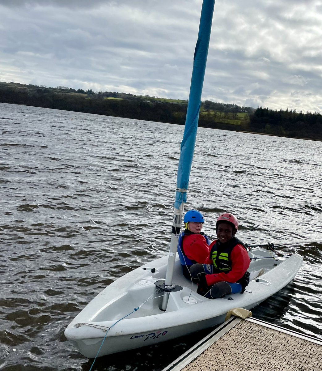 maguire_mark's tweet photo. @MarthaPrimary P6 sailing day2. https://t.co/Z8Hv0gfv0I