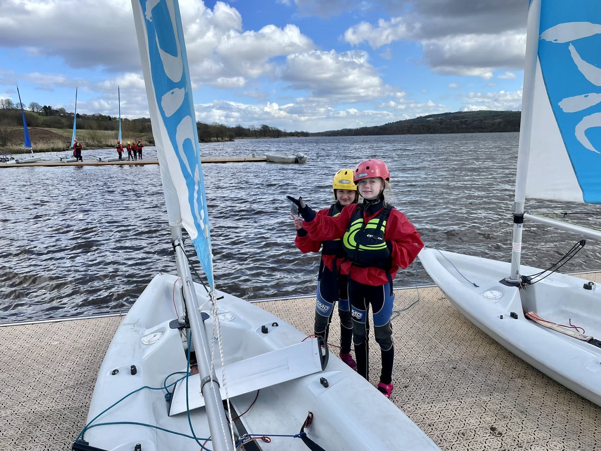 maguire_mark's tweet photo. @MarthaPrimary P6 sailing day2. https://t.co/Z8Hv0gfv0I