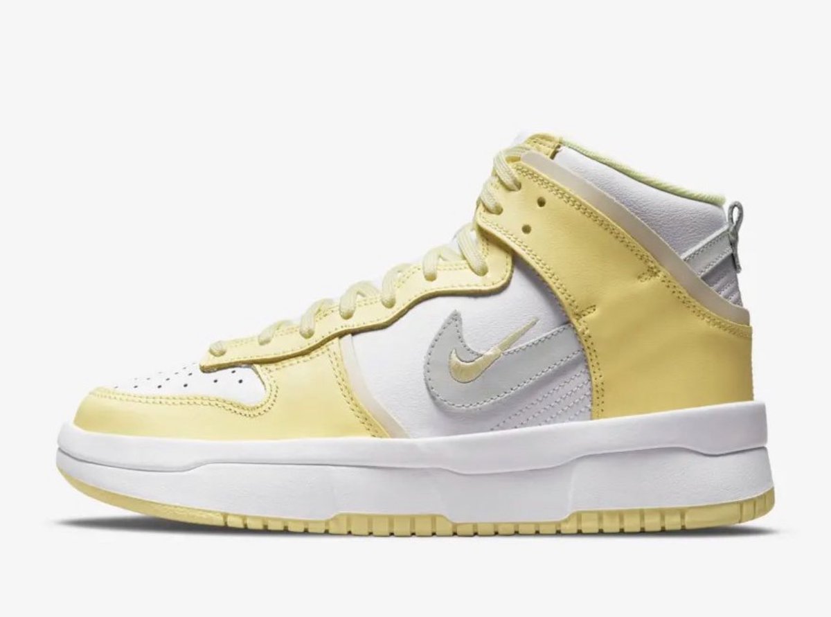 SnkrsStock's tweet photo. Dropping in 30 mins 

On NIKE APP
Jordan 1 mid 
Nike dunk high up 

Including 
ON SNKRS APP
AF-1 “off noir “ https://t.co/m9n8xCGYUD