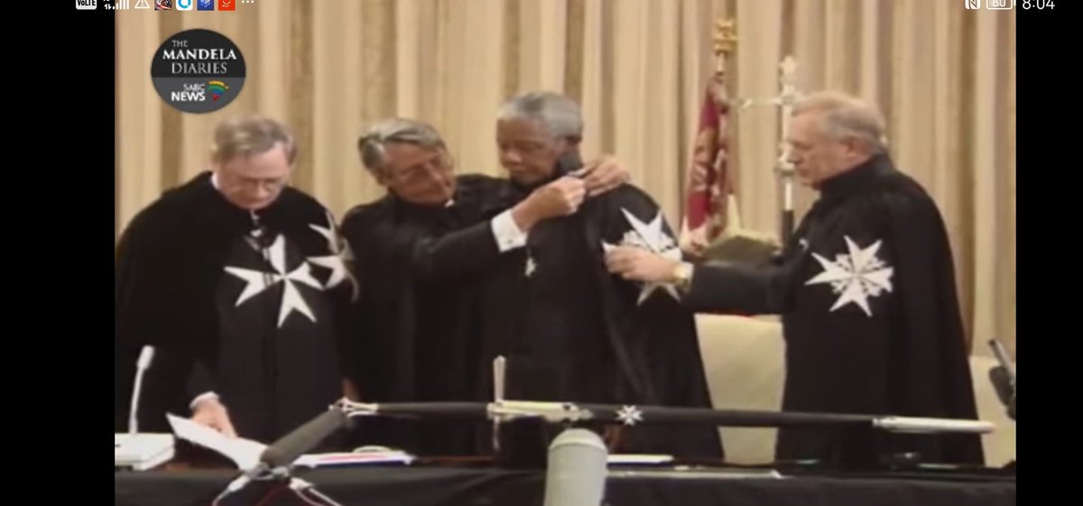 King44951503's tweet photo. @iamabayorr But Mandela was a sellout, Mason &amp; a puppet of the West Racist Capital System that is continuing to loot our mineral resources in South Africa &amp; neighboring countries. Every year that system promotes &amp; glorify Mandela. Please find out who are real heroes are. https://t.co/CHDrbKMQDK
