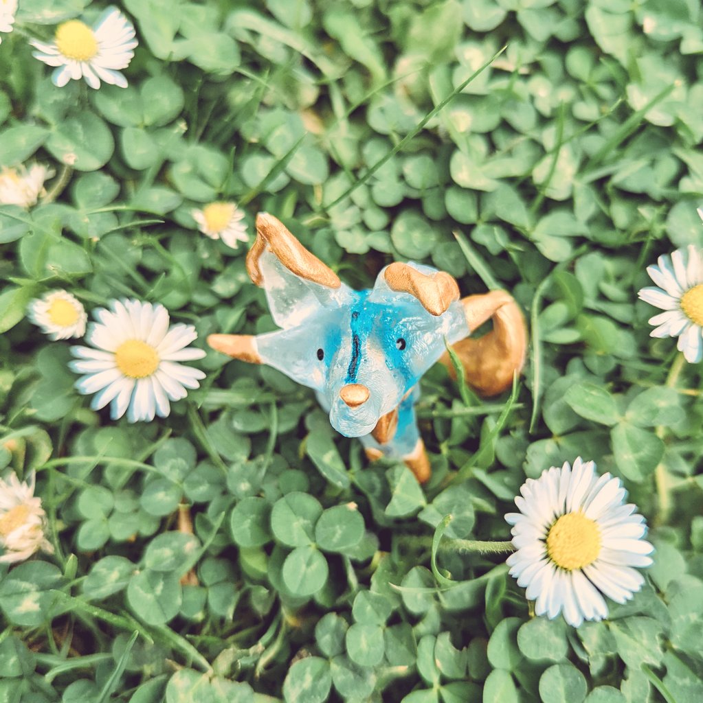 EbibiGlass's tweet photo. ✨ tirage au sort✨

Ce petit renard a perdu son pic, mais il cherche tout de même une plante à garder.

RT + Follow pour tentez votre chance 

Tirage au sort Dimanche 3 Avril à midi

https://t.co/PS3BgKc5WO https://t.co/n9NF2CLGkR