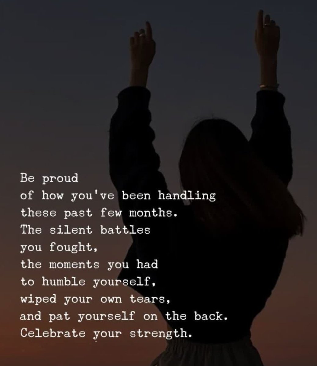 DanicaDreamer's tweet photo. Happy Wednesday! #WinningWednesday #staystrong #pushthrough #nevergiveup #theresalwayshope #youarestrongerthanyouthink #itsokaynottobeokay #justgetbackup #keeptrying #beproud #youvecomealongway #dontstopbelieving #danicadreamer https://t.co/NNC7MK15u5