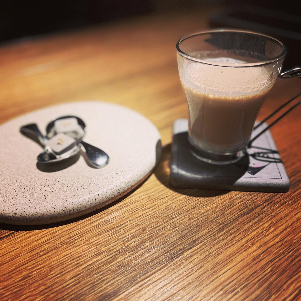 SariInoue's tweet photo. 北野のsweets bar☕️
広々とした半個室の席でとっても落ち着く空間でした✨
#sweetsbar
#sweetsbarashioto https://t.co/xSg1zKShNF
