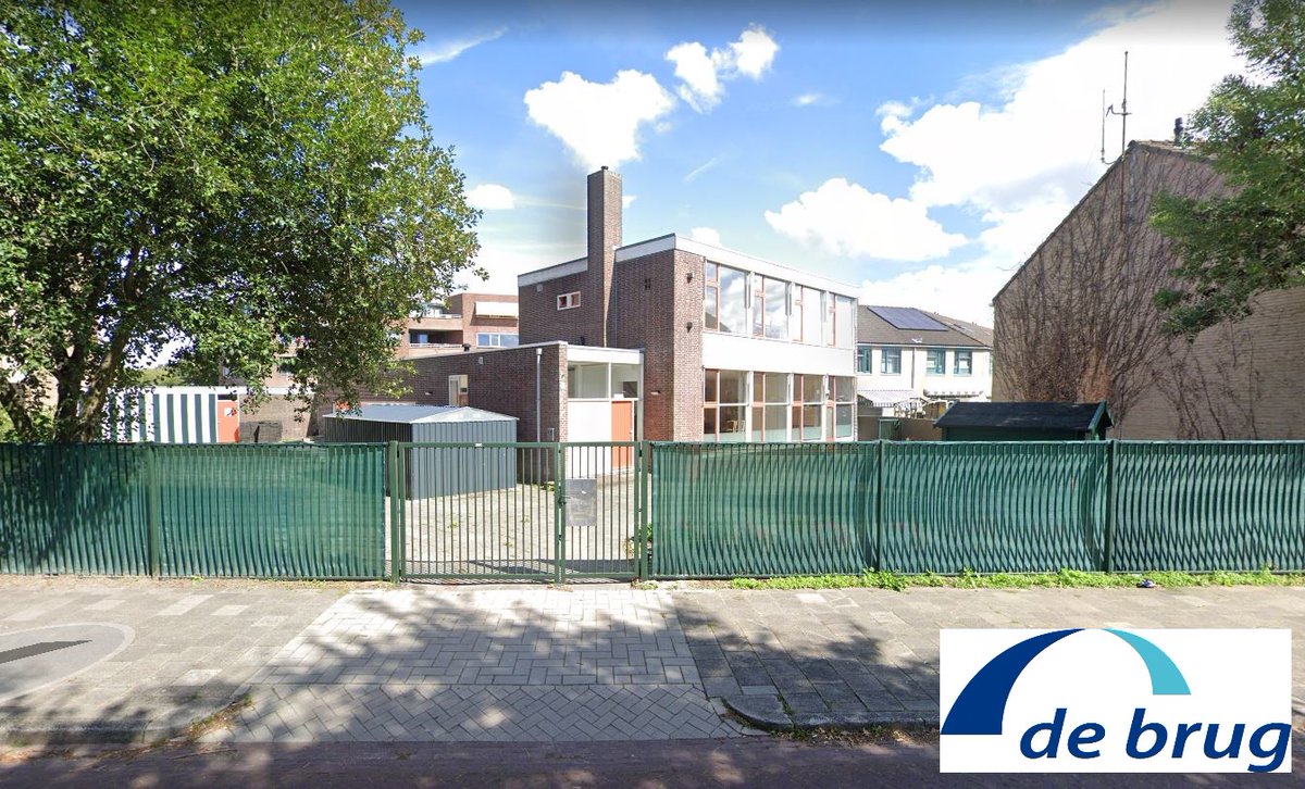 Op dinsdag van 10.00-14.00 uur is De Brug aanwezig in voormalig PMT gebouw (van <a href="/Welzijnskwart/">Welzijnskwartier</a>) in de Molenwijk (ingang Hyacintstraat). Vanaf morgen óók elke donderdag van 10.00-14.00 uur. Van harte welkom voor een kopje koffie, een praatje of wanneer u hulp nodig heeft.