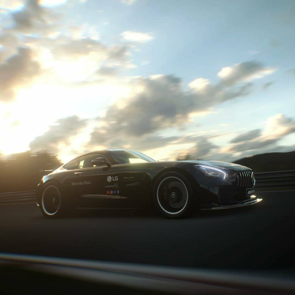 TomCubd's tweet photo. Allen gets the opportunity to drive an actual AMG GT-R Pro at @mercedesbenzworld, Brooklands! 

Watch the onboard video on YouTube, link in bio

Tags:
#granturismo7photography #granturismo7ps5 #granturismo7 #gt7 #cars #carphotography #carsofinstagram #ga… https://t.co/fOsFPBj7I5 https://t.co/z9hPtgrRwT